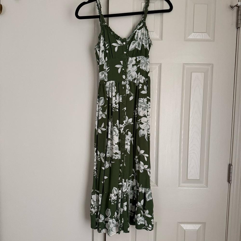 Patrons of Peace Green Floral Midi Dress
